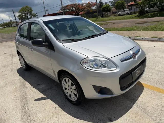 Carro Fiat Palio 2016 Essence 1.6 16V (Flex)