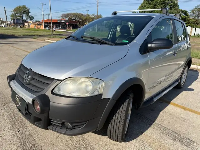 Carro Volkswagen CrossFox 2008 1.6 (Flex)