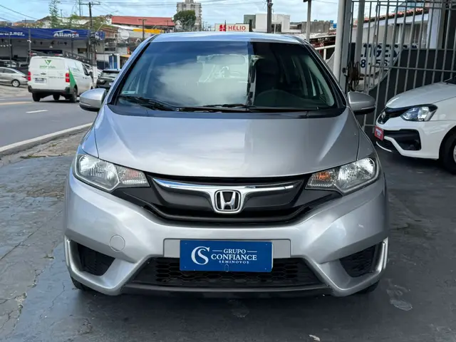 Carro Honda Fit 2015 1.5 16v LX CVT (Flex)
