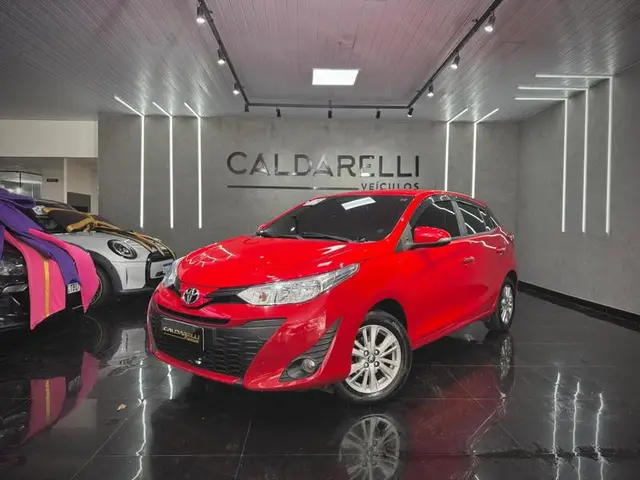 Carro Toyota Yaris 2019 1.3 XL Plus Tech CVT (Flex)