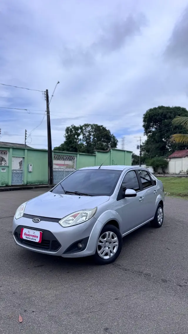 Carro Ford Fiesta Sedan 2011 1.6 (Flex)