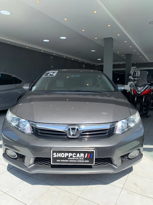 Carro Honda Civic 2014 New  LXR 2.0 i-VTEC (Aut) (Flex)