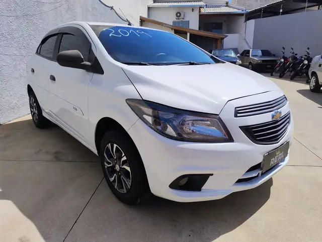 Carro Chevrolet Onix 2019 1.0 Joy SPE/4