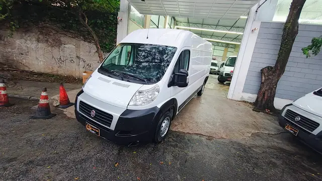 Carro Fiat Ducato 2021 2.3 TDI MaxiCargo 13m³