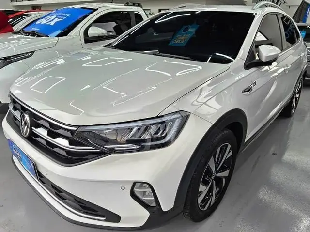 Carro Volkswagen Nivus 2023 Highline 200 TSI