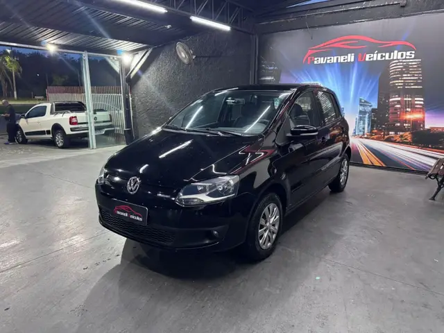 Carro Volkswagen Fox 2014 1.0 TEC BlueMotion (Flex) 4p