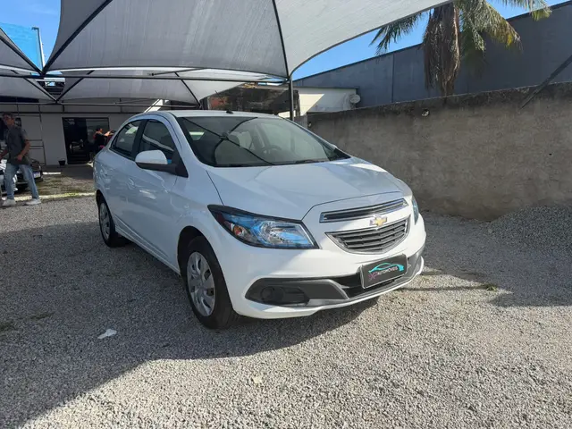 Carro Chevrolet Prisma 2016 1.4 LT SPE/4