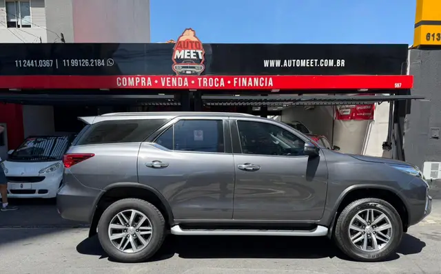 Carro Toyota SW4 2019 2.8 TDI SRX 7L 4x4 (Aut) (Diesel)