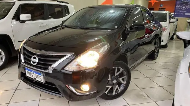Carro Nissan Versa 2016 1.6 16V Unique (Flex)