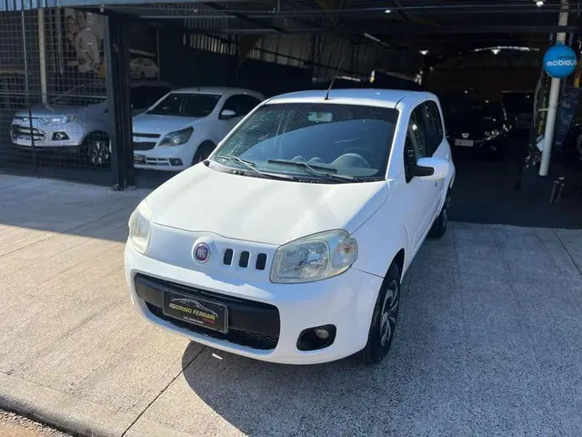 Carro Fiat Uno 2014 Economy 1.4 8V (Flex) 4P