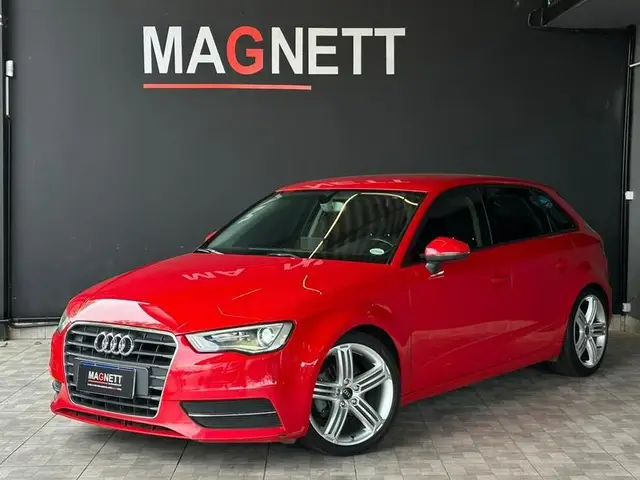 Carro Audi A3 Sportback 2014 A3 1.4 TFSI Sportback Ambiente S Tronic