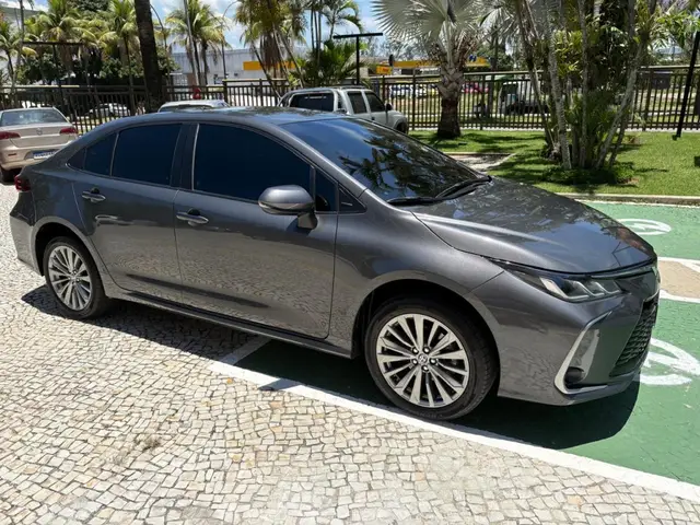 Carro Toyota Corolla 2024 XEi 2.0 Flex