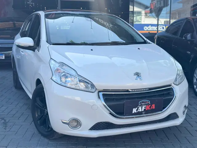 Carro Peugeot 208 2014 Griffe 1.6 16V (Flex) (Aut)
