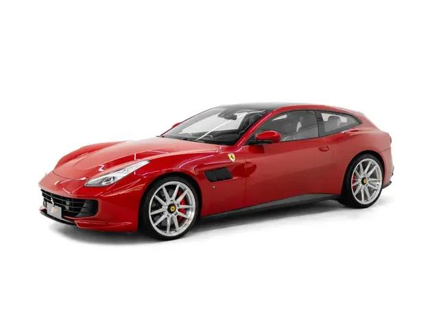Carro Ferrari GTC4Lusso T 2020 T V8 610cv