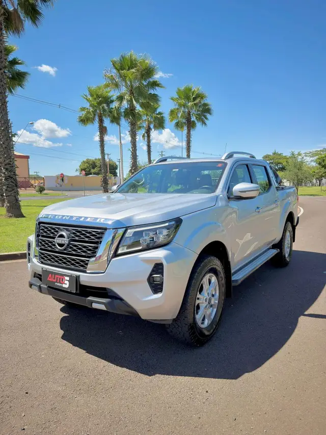 Carro Nissan Frontier 2025 XE 2.3 Turbo 4x4