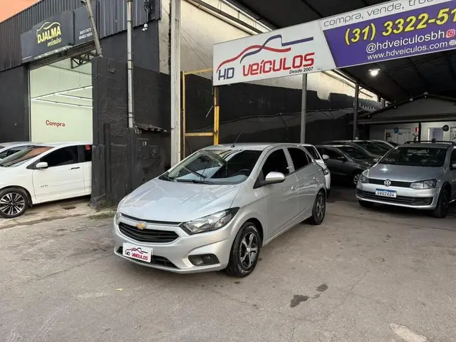 Carro Chevrolet Onix 2019 1.0 LT SPE/4