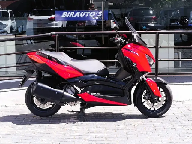 Moto Yamaha XMax 2024 ABS