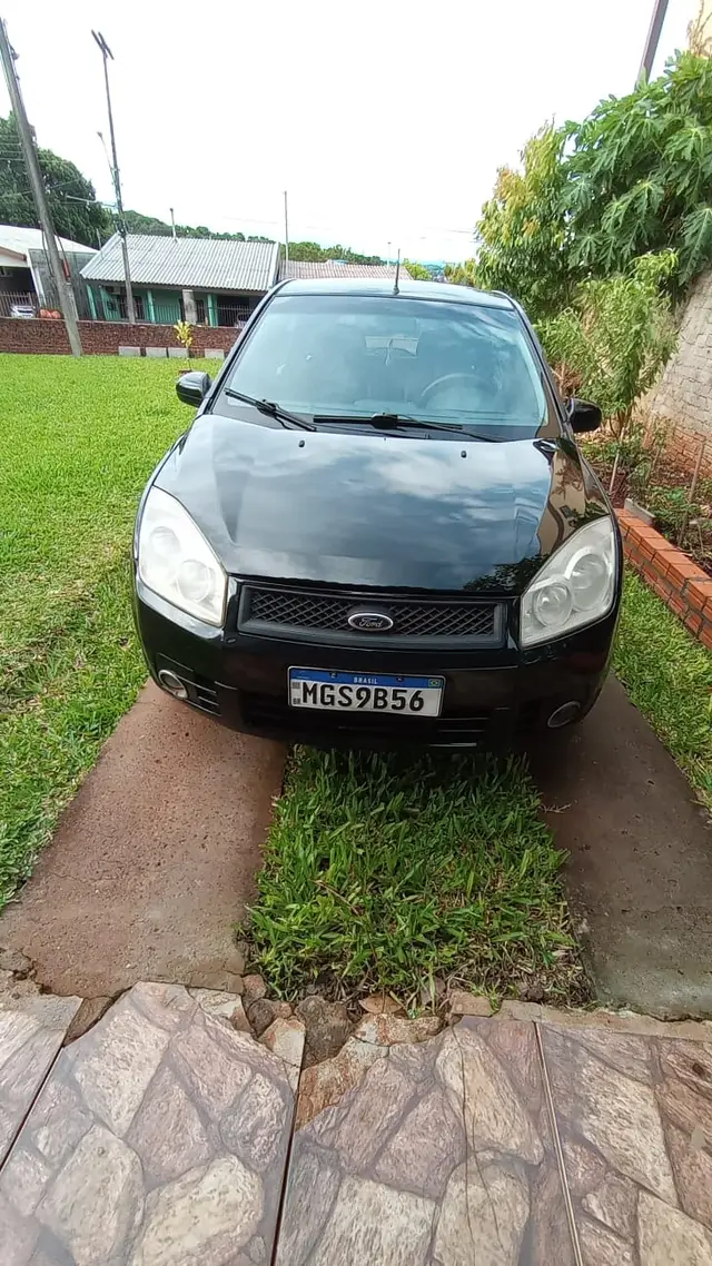 Carro Ford Fiesta Hatch 2010 1.0 (Flex)