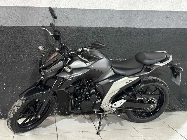 Moto Yamaha Fazer FZ25 2023 Flex