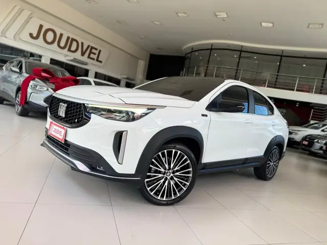 Carro Fiat Fastback 2025 Limited Edition