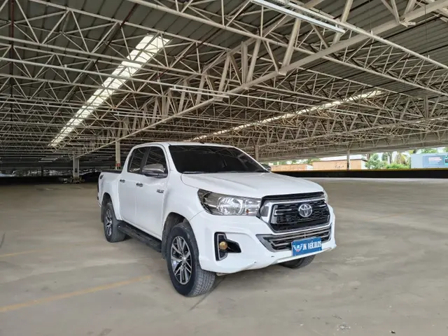 Carro Toyota Hilux Cabine Dupla 2020 Hilux 2.8 TDI SRV CD 4x4 (Aut)
