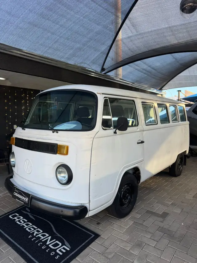 Carro Volkswagen Kombi 1997 Carat 1.6 MI
