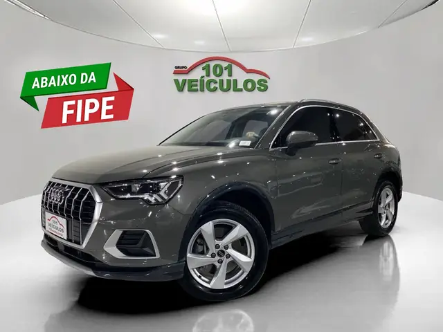 Carro Audi Q3 2022 Performance 2.0 TFSI Tiptr. Quattro