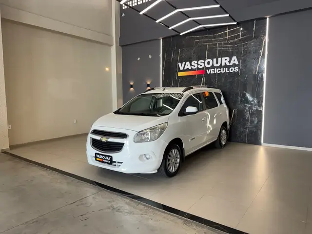 Carro Chevrolet Spin 2015 LT 5S 1.8 (Aut) (Flex)