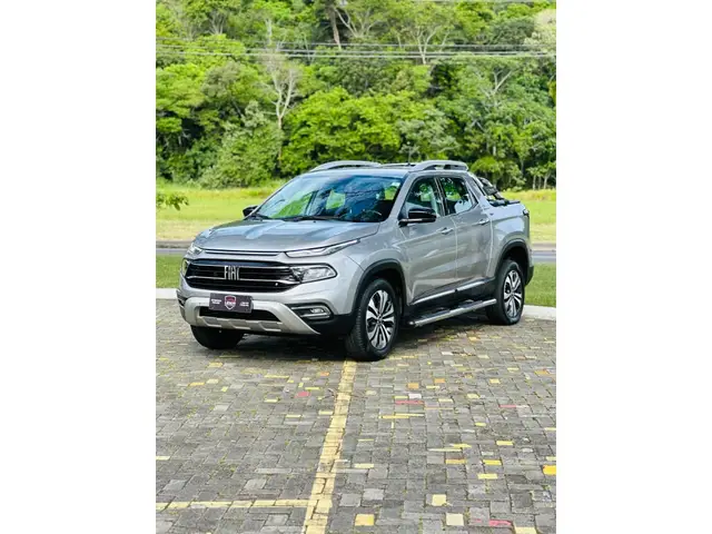 Carro Fiat Toro 2023 Volcano 1.3