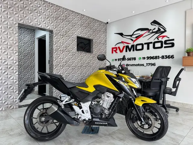 Moto Honda CB 300F Twister 2024 (CBS)