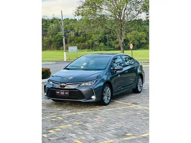 Carro Toyota Corolla 2023 XEi 2.0 Flex