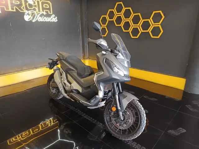 Moto Honda X-ADV 2019 745cc
