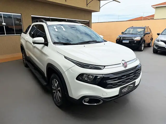 Carro Fiat Toro 2017 Freedom 1.8 AT6 4x2 (Flex)