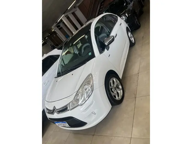Carro Citroën C3 Picasso 2015 Exclusive 1.6 VTI 120 (Flex)