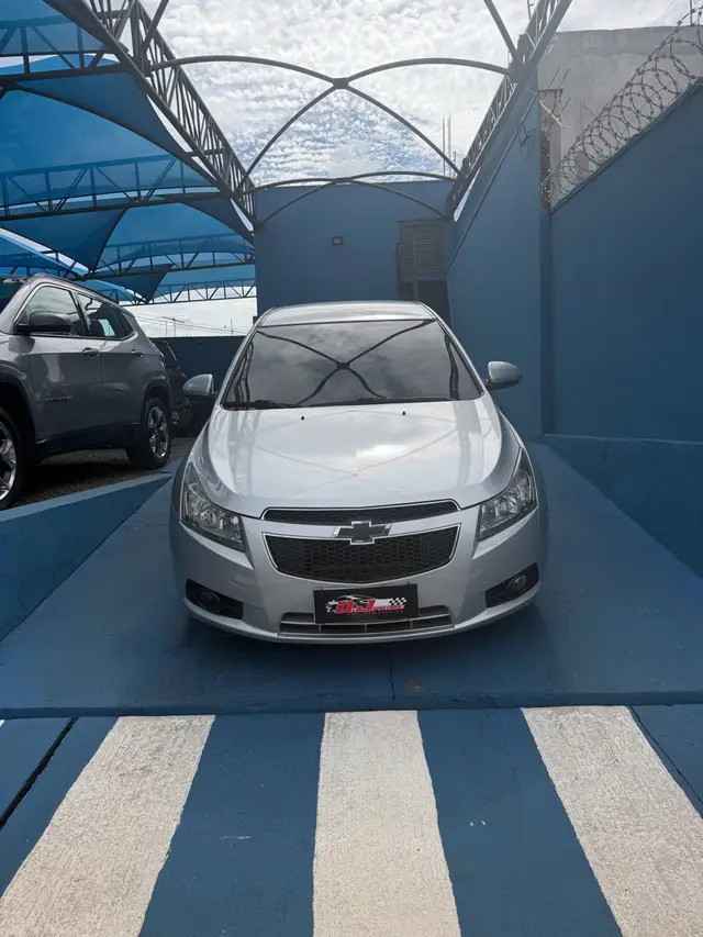 Carro Chevrolet Cruze 2014 LT 1.8 16V Ecotec (Flex)