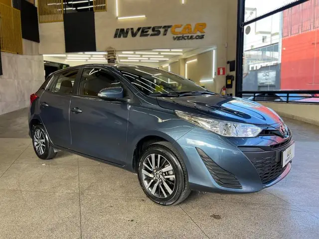 Carro Toyota Yaris 2022 1.3 XL Live (Flex)