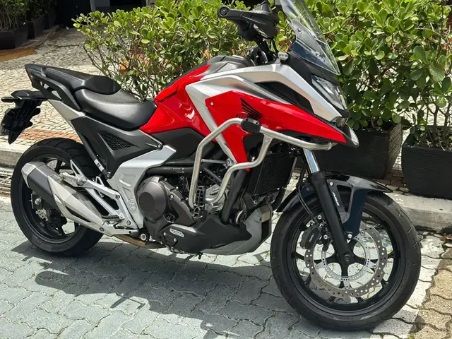 Moto Honda NC 750X 2025 DCT