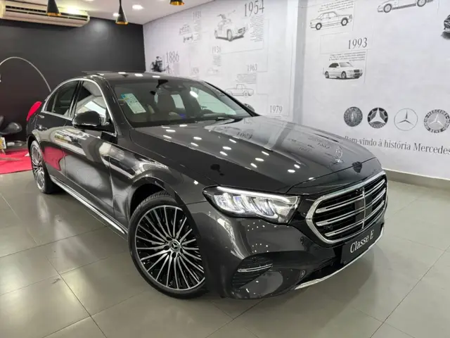 Carro Mercedes-Benz E 300 2026 Exclusive 2.0 Turbo Gasolina (Aut)