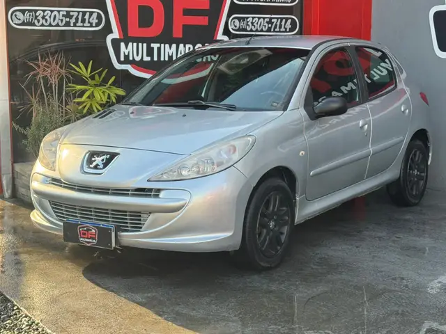 Carro Peugeot 207 2013 Hatch XR 1.4 8V (flex) 2p