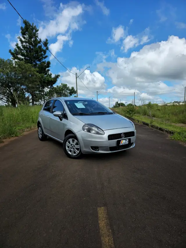 Carro Fiat Punto 2012 Attractive 1.4 (Flex)