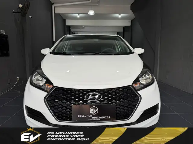 Carro Hyundai HB20S 2019 1.6 Comfort Plus (Flex)