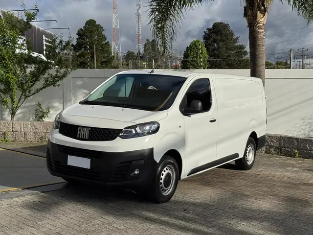 Carro Fiat Scudo 2023 Cargo 1.5 16V Turbo Diesel