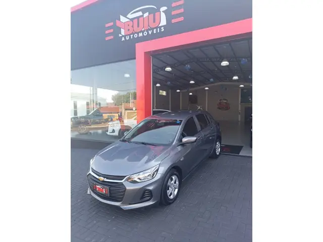 Carro Chevrolet Onix 2023 LT 1.0