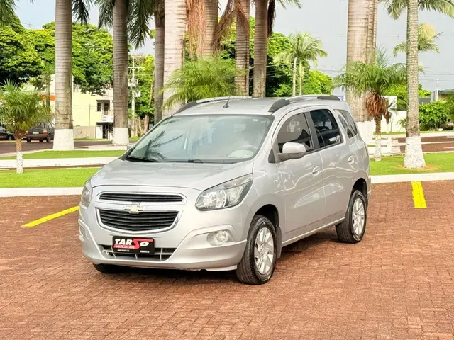 Carro Chevrolet Spin 2014 LTZ 7S 1.8 (Flex) (Aut)