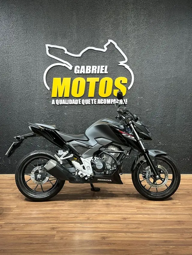 Moto Honda CB 300F Twister 2025 (CBS)