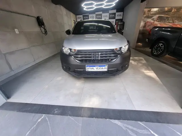Carro Fiat Strada 2025 Endurance 1.3 Flex 8V CS