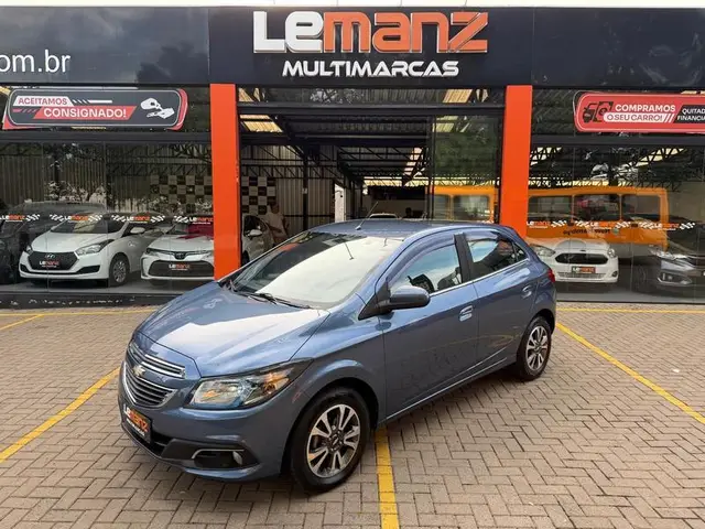 Carro Chevrolet Onix 2015 1.4 LTZ SPE/4 (Aut)