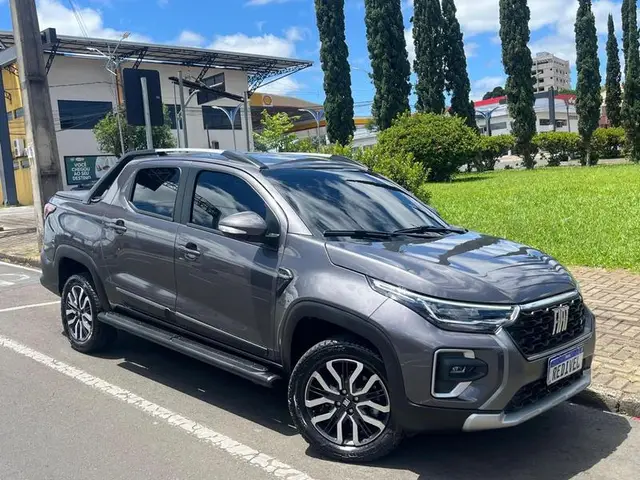 Carro Fiat Strada 2025 Ranch 1.0 Turbo