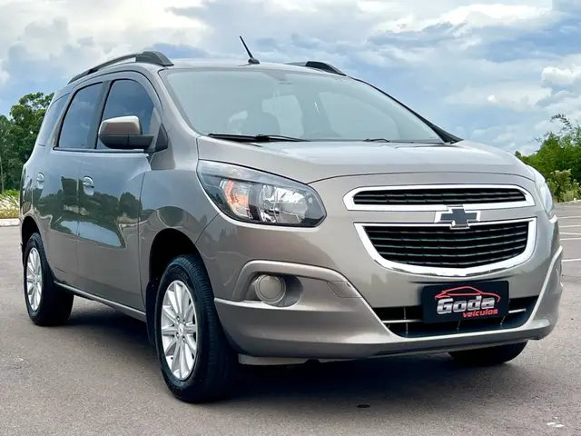 Carro Chevrolet Spin 2016 LT 5S 1.8 (Aut) (Flex)