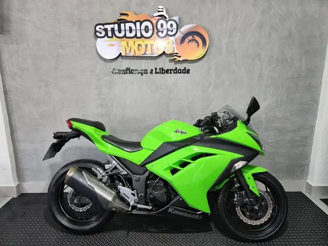 Moto Kawasaki Ninja 2018 300